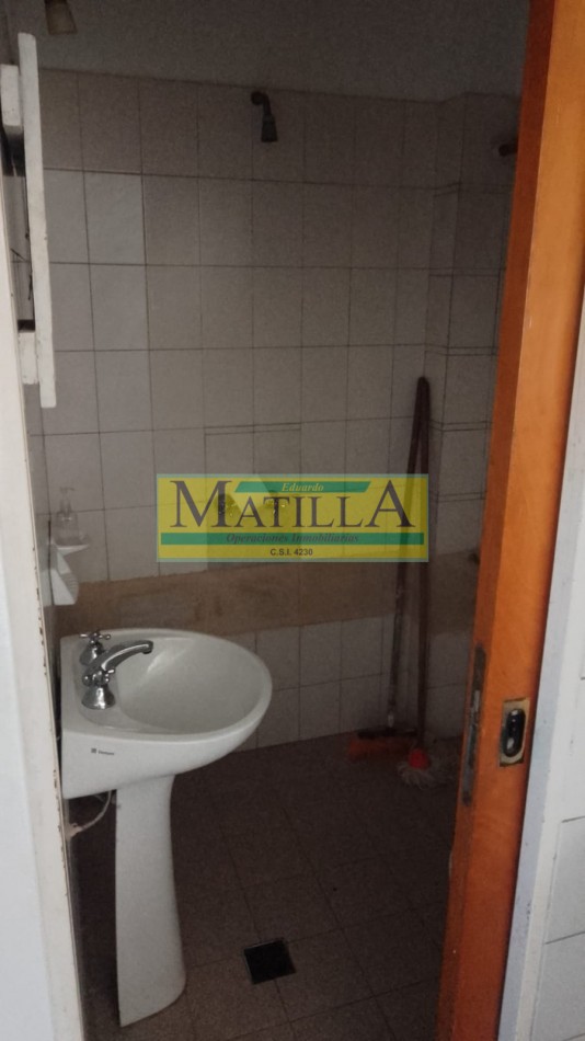 CASA MULTIFAMILIAR O IDEAL 2 FAMILIAS . LOTE PROPIO OPORTUNIDAD UNICA!!!!!! VILLA ADELINA