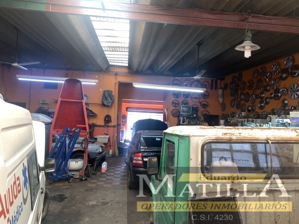 GALPON en PH. 173 m2 CUB. sobre 275 m2 de lote. Buena zona a 1 cuadra de ALCORTA y a MEDIA CUADRA de Velez Sarfield