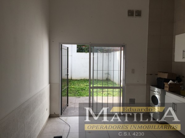 HERMOSO DUPLEX 3 AMBIENTES EN CONTRAFRENTE