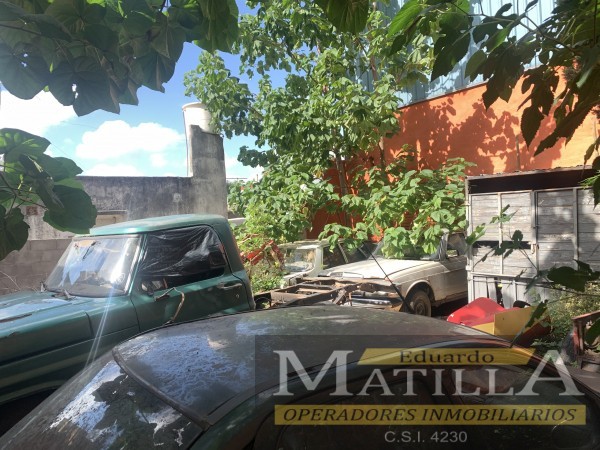 GALPON en PH. 173 m2 CUB. sobre 275 m2 de lote. Buena zona a 1 cuadra de ALCORTA y a MEDIA CUADRA de Velez Sarfield