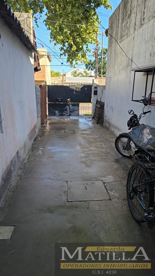 CASA MULTIFAMILIAR O IDEAL 2 FAMILIAS . LOTE PROPIO OPORTUNIDAD UNICA!!!!!! VILLA ADELINA