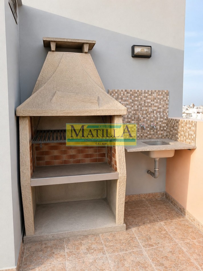 Hermoso departamento de 2 ambientes con terraza exclusiva y parrilla, cochera para 2 autos