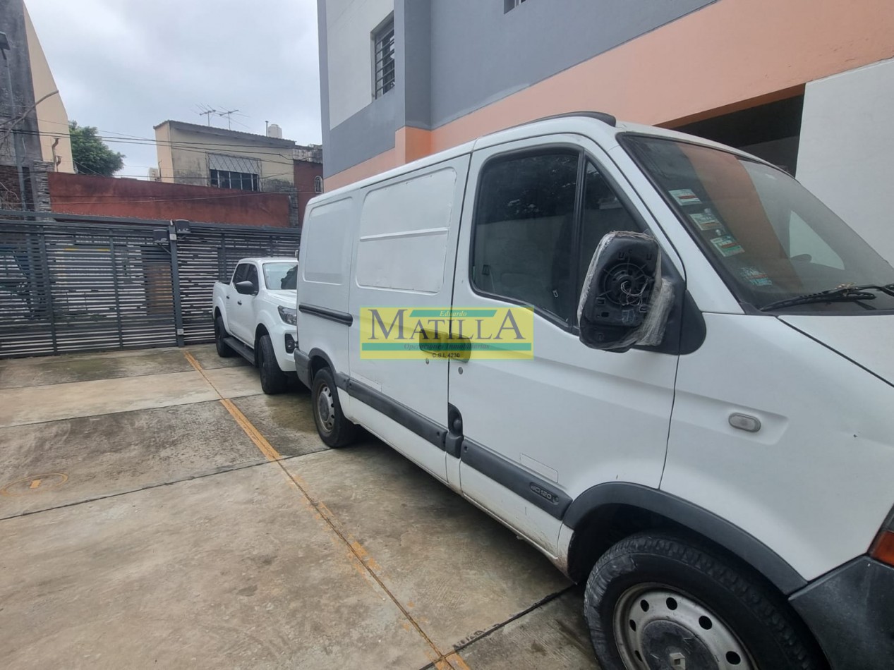 Cochera para 2 autos con porton automatico