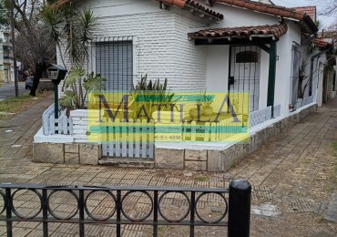 Casa con cochera y patio unica en Carapachay